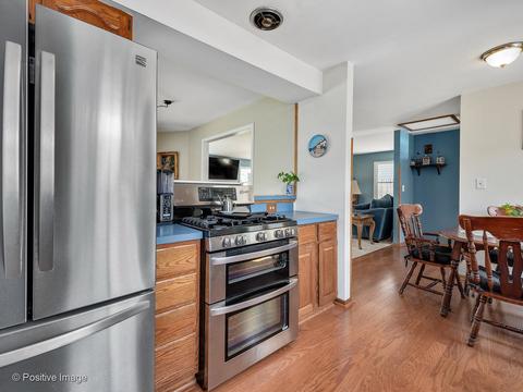 521 Ranch Rd, Wheaton, IL 60187 photo 9