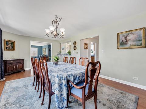 521 Ranch Rd, Wheaton, IL 60187 photo 7