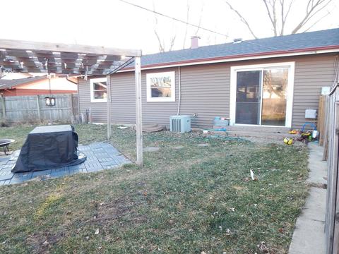 905 Washington Blvd, Hoffman Estates, IL 60169 photo 14