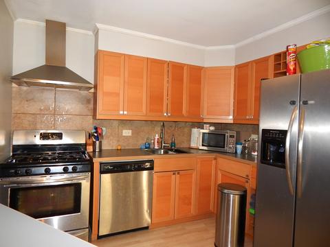 905 Washington Blvd, Hoffman Estates, IL 60169 photo 3