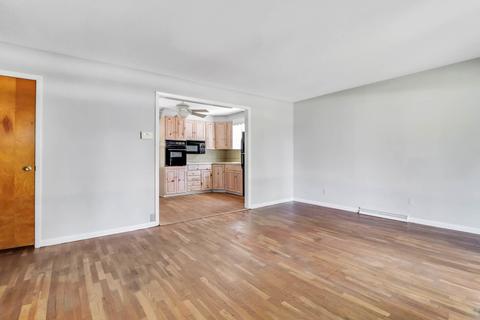 725 Dale St, Normal, IL 61761 photo 2