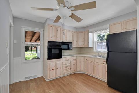 725 Dale St, Normal, IL 61761 photo 6