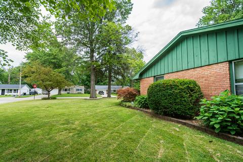 401 Bradley Ln, Normal, IL 61761 photo 42