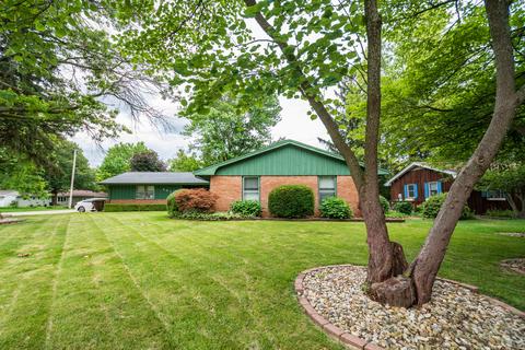 401 Bradley Ln, Normal, IL 61761 photo 2