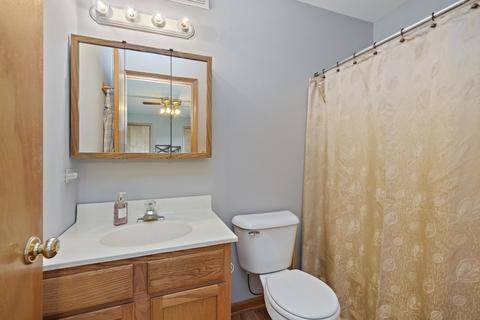 5007 Maplehill Dr, Mchenry, IL 60050 photo 14