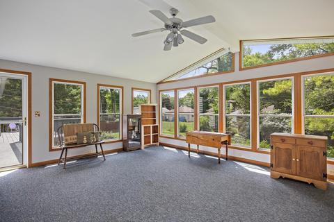 5007 Maplehill Dr, Mchenry, IL 60050 photo 8