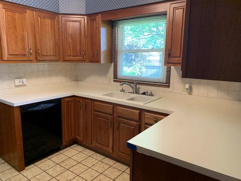 1014 26th St, Peru, IL 61354 photo 10