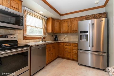 965 Colony Ln, Hoffman Estates, IL 60192 photo 7
