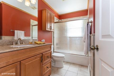 965 Colony Ln, Hoffman Estates, IL 60192 photo 15