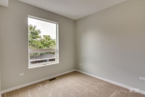 1146 W 19th St #E, Chicago, IL 60608 photo 12