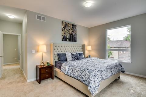 1146 W 19th St #E, Chicago, IL 60608 photo 9