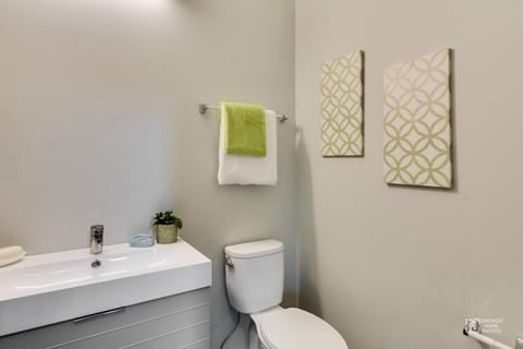 1146 W 19th St #E, Chicago, IL 60608 photo 8