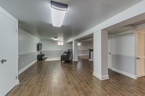 948 N Sumner St, Addison, IL 60101 photo 18