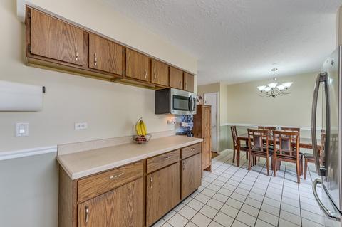 948 N Sumner St, Addison, IL 60101 photo 11