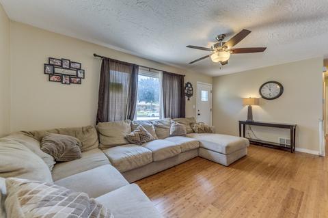 948 N Sumner St, Addison, IL 60101 photo 6
