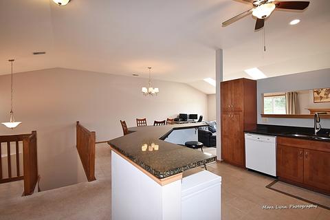 2132 Peach Tree Ln, Algonquin, IL 60102 photo 22