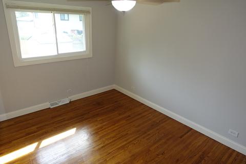 621 Juniper Ln, Bartlett, IL 60103 photo 26