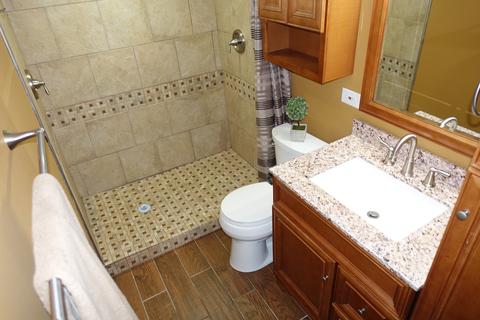 621 Juniper Ln, Bartlett, IL 60103 photo 36