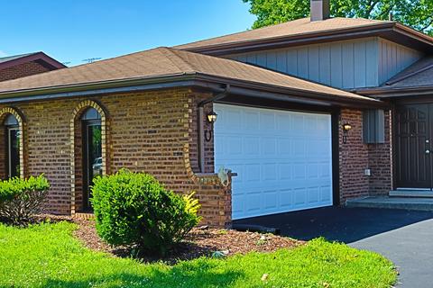 2114 183rd Pl, Lansing, IL 60438 photo 4