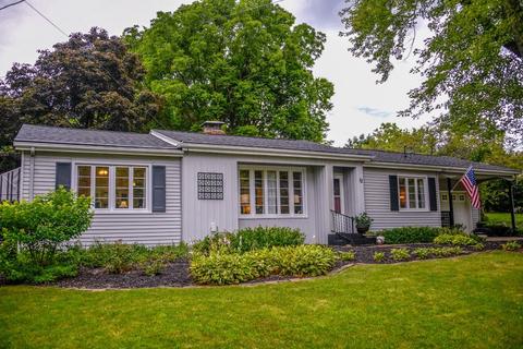 12 Maple Pl, Normal, IL 61761 photo 2