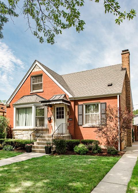 10842 S Artesian Ave, Chicago, IL 60655 photo 2
