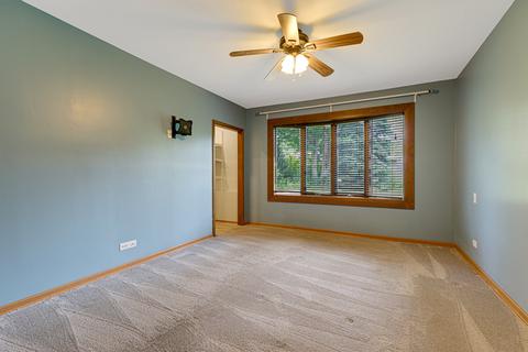 303 Clinton Ct, Wheaton, IL 60187 photo 15