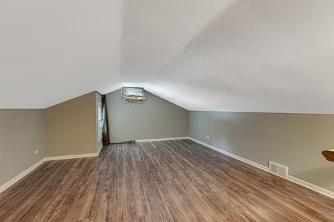 303 Clinton Ct, Wheaton, IL 60187 photo 22