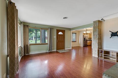 303 Clinton Ct, Wheaton, IL 60187 photo 6