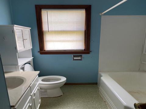 306 S Heaton St, Morrison, IL 61270 photo 7