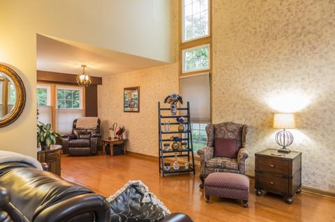 398 Wildberry Ln, Bartlett, IL 60103 photo 4