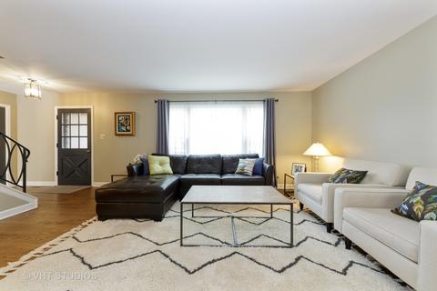 428 Ardmore Rd, Des Plaines, IL 60016 photo 4