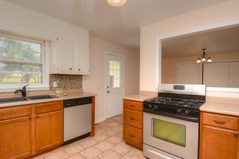 1003 Obrien St, Harvard, IL 60033 photo 10