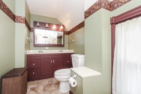 114 Crighton Ave, Elgin, IL 60123 photo 16
