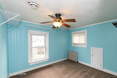 8 Washington St, Algonquin, IL 60102 photo 7
