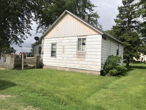 217 4th St, Standard, IL 61363 photo 2