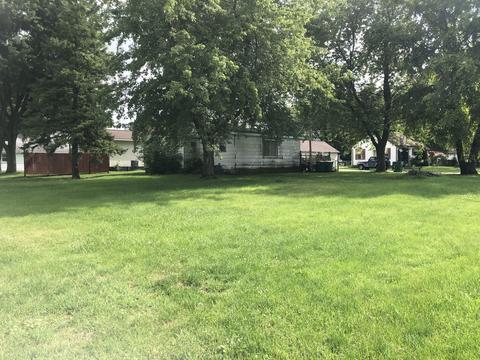 217 4th St, Standard, IL 61363 photo 4