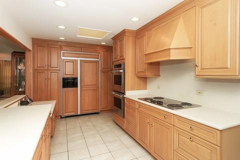 107 W North Ave, Bartlett, IL 60103 photo 11