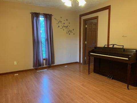333 E North St, Forrest, IL 61741 photo 19