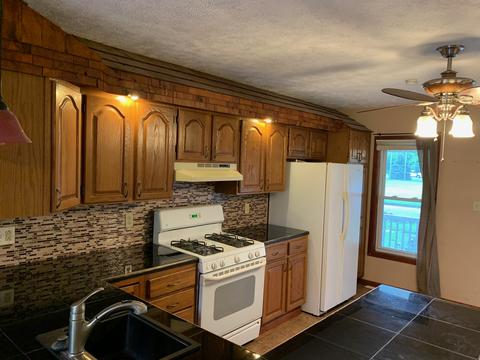 333 E North St, Forrest, IL 61741 photo 9
