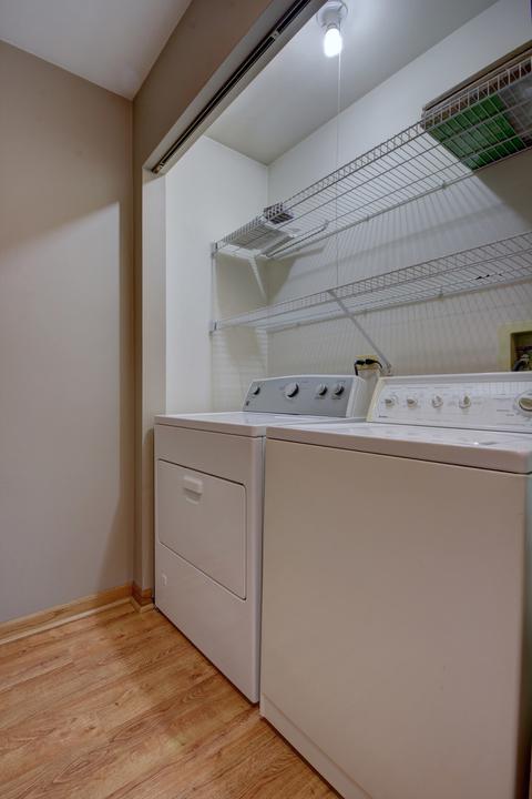 1053 Georgian Pl, Bartlett, IL 60103 photo 18