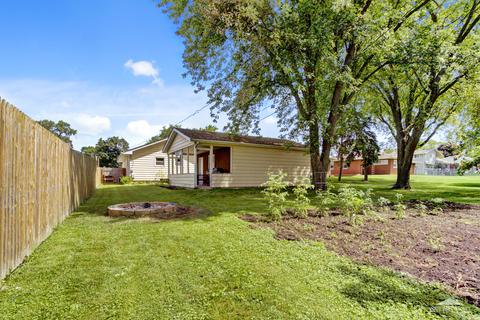517 Pine Ave, Aurora, IL 60505 photo 22