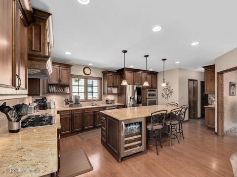 276 Blackhawk Rd, Riverside, IL 60546 photo 7