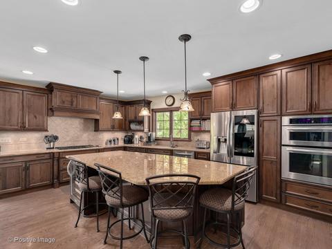 276 Blackhawk Rd, Riverside, IL 60546 photo 8
