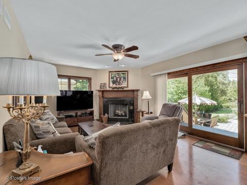 276 Blackhawk Rd, Riverside, IL 60546 photo 6