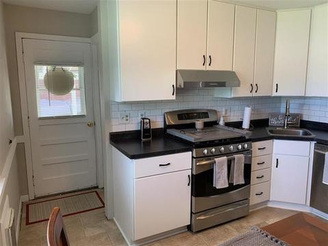 418 E Hitt St, Mount Morris, IL 61054 photo 4