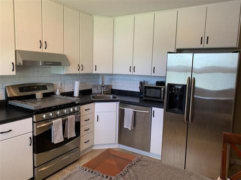 418 E Hitt St, Mount Morris, IL 61054 photo 5