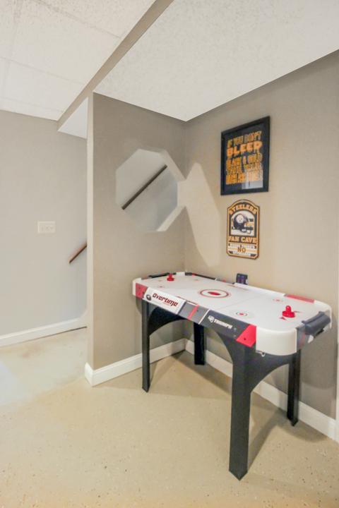 1014 W Smith St, Freeport, IL 61032 photo 35