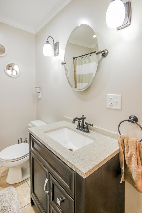 1014 W Smith St, Freeport, IL 61032 photo 19