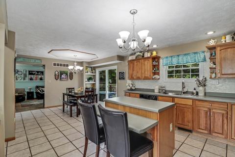 1209 N Linden St, Normal, IL 61761 photo 16