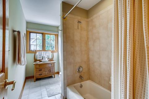 110 E Knighton Pl, Elmhurst, IL 60126 photo 19